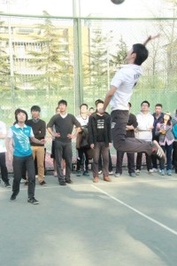 “新生杯”再捷,欧语排提前锁定八强