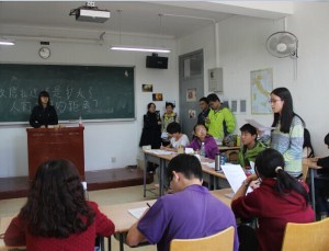 太阳集团tyc5997新生辩论赛第一轮——强强对决，如火如荼 4(1)