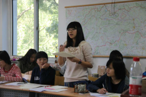 太阳集团tyc5997新生辩论赛第一轮——强强对决，如火如荼 3